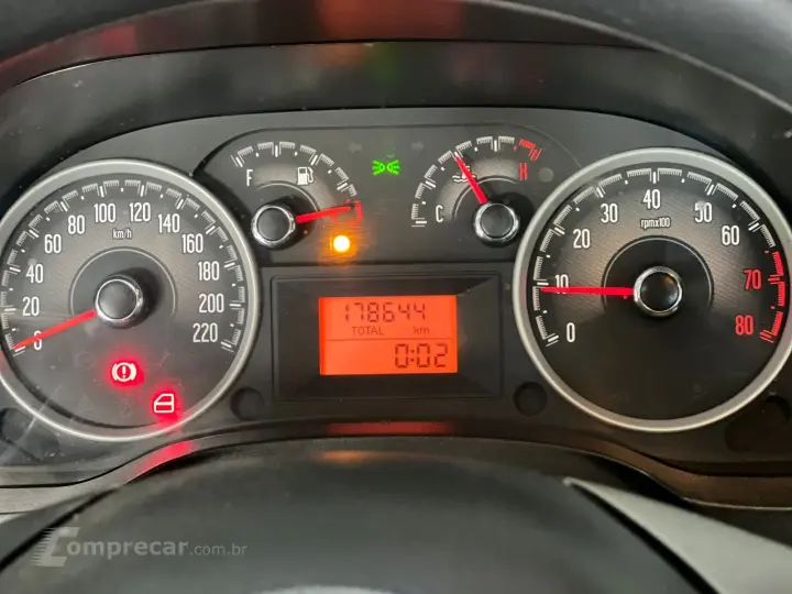 STRADA 1.6 MPI TREKKING CD 16V FLEX 3P MANUAL