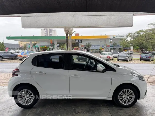 208 - 1.6 ALLURE 16V 4P AUTOMÁTICO