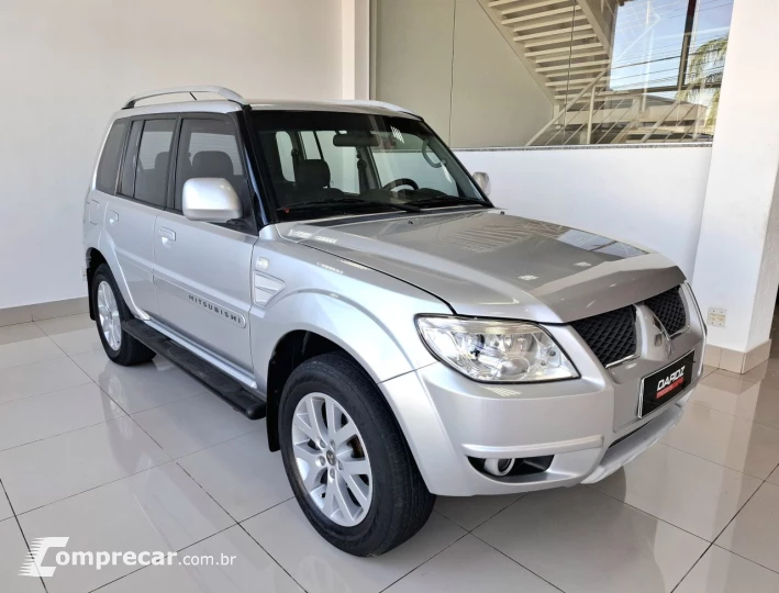 Pajero TR4 2.0/ 2.0 Flex 16V 4x4 Aut.