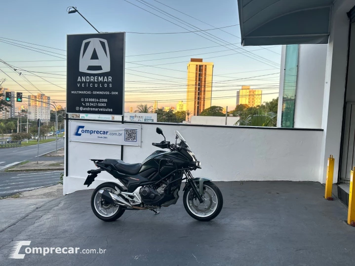 Nc 750X Abs