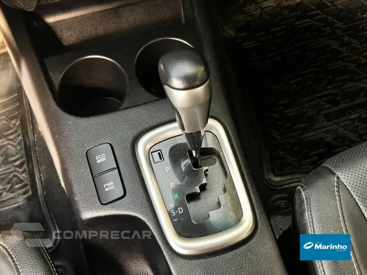 HILUX 2.8 D-4D TURBO DIESEL CD SRX 4X4 AUTOMÁTICO