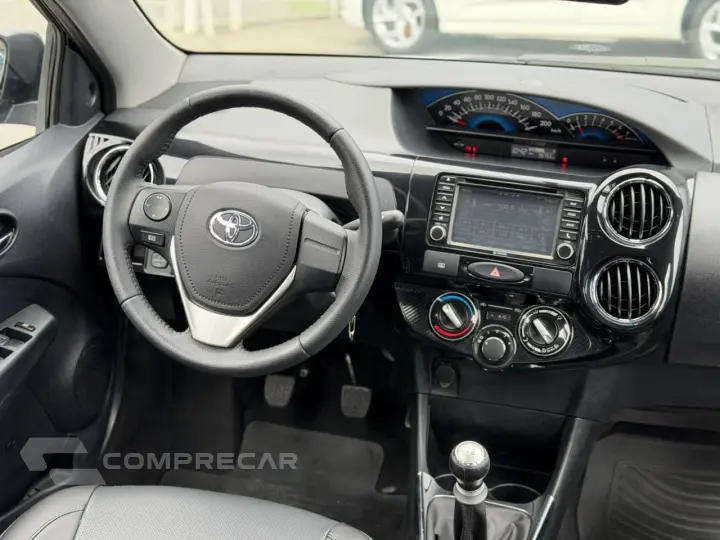 ETIOS PLATINUM Sed. 1.5 Flex 16V 4p Mec.