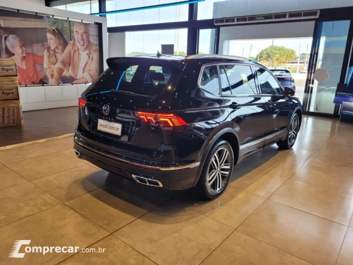 Tiguan 2.0 300 TSI ALLSPACE R-LINE TURBO AUTOMÁTICO