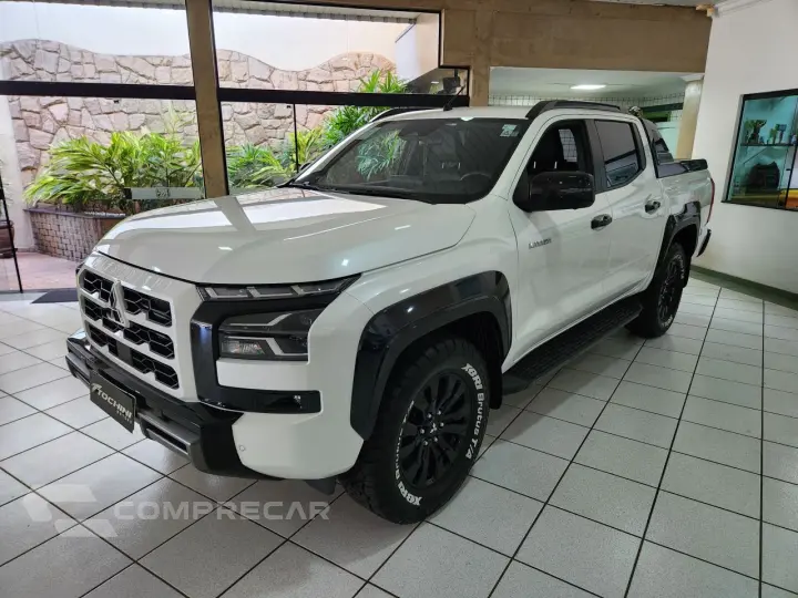 Triton  2.4 KATANA BITURBO DIESEL CABINE DUPLA 4X4 AUTOMÁTIC