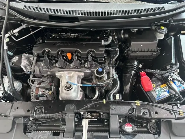 CIVIC - 1.8 EXS 16V 4P AUTOMÁTICO