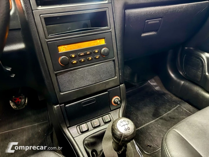 ASTRA 2.0 MPFI Advantage 8V
