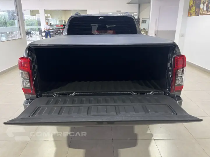 L200 TRITON 2.4 16V Turbo Sport HPE CD 4X4