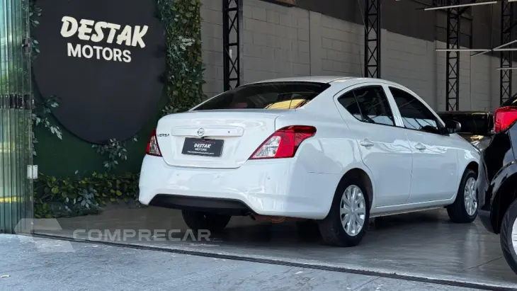 VERSA Special Ed. 1.6 16V FlexStart Aut.