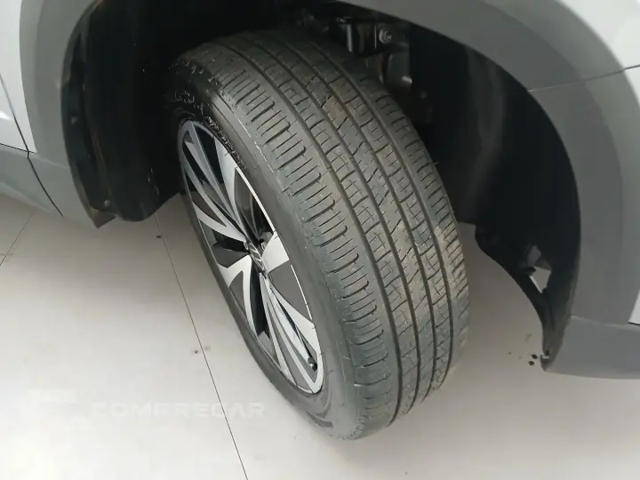 TAOS 1.4 250 TSI TOTAL FLEX HIGHLINE AUTOMÁTICO