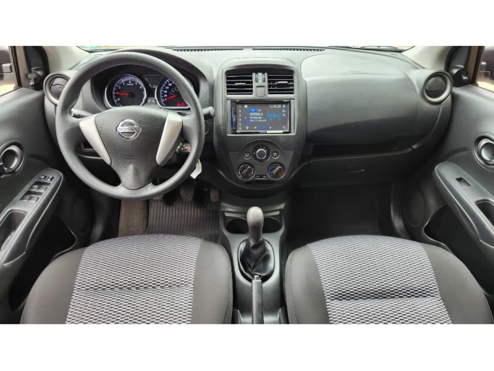 VERSA 1.6 16V FLEX V-DRIVE MANUAL