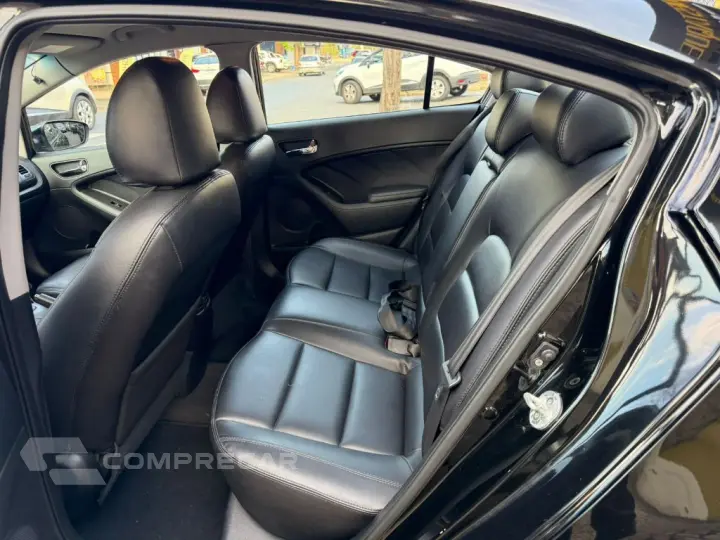 Cerato 1.6 16V  Flex  Aut.