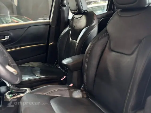 RENEGADE - 1.8 16V LONGITUDE 4P AUTOMÁTICO