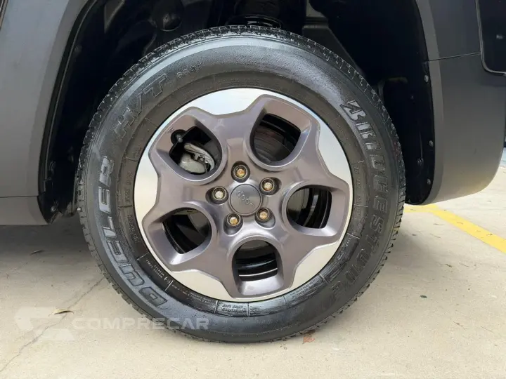 Renegade 1.8 16V Flex Sport 4P Automático