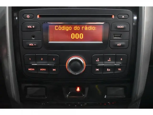 DUSTER OROCH - 1.6 16V EXPRESSION 4P MANUAL