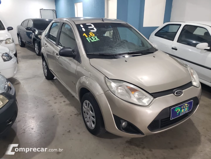 Fiesta Sedam 1.6 Zetec