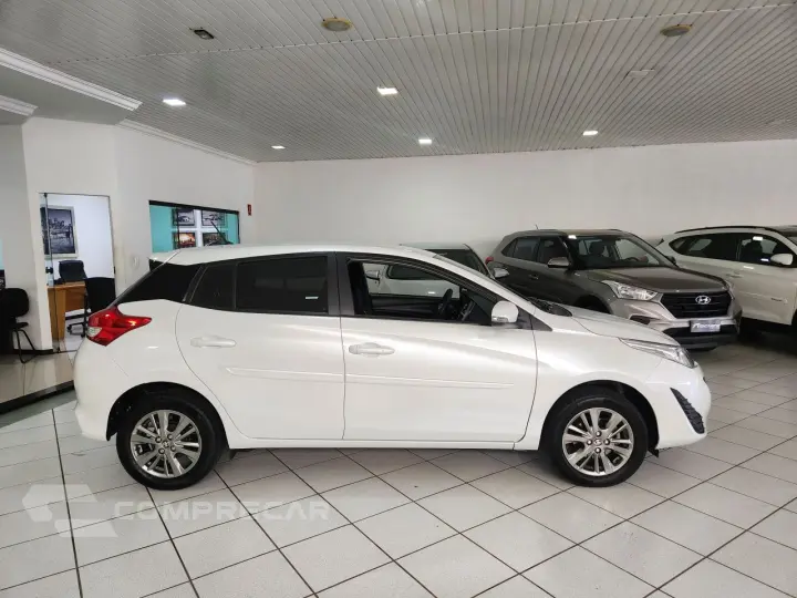 Yaris Hatch 1.5 16V 4P FLEX XL PLUS CONNECT MULTIDRIVE AUTOM