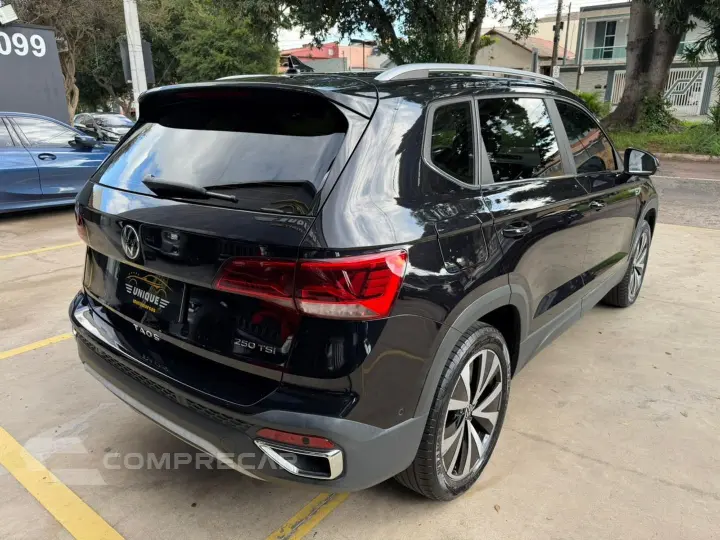 Taos 1.4 250 Tsi Total Flex Highline Automático