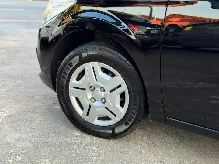ONIX HATCH LS 1.0 8V FlexPower 5p Mec.