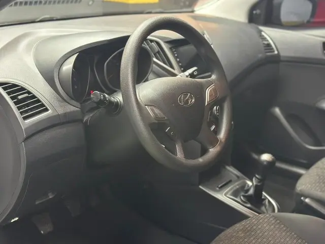 HB20 - 1.0 COMFORT 12V 4P MANUAL