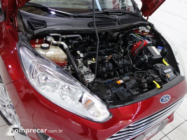 FIESTA HATCH - 1.6 TITANIUM HATCH 16V 4P AUTOMÁTICO