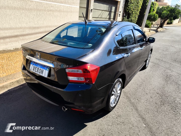 CITY 1.5 EX Sedan 16V