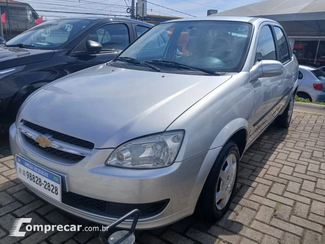 CLASSIC - 1.0 MPFI LS 8V 4P MANUAL