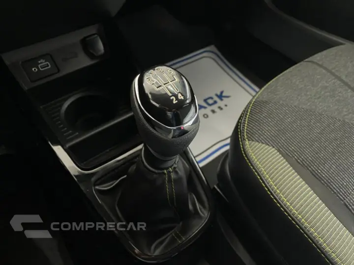 Kwid KWID OUTSIDER 1.0 Flex 12V 5p Mec.