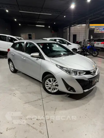 YARIS 1.3 16V XL Plus Tech