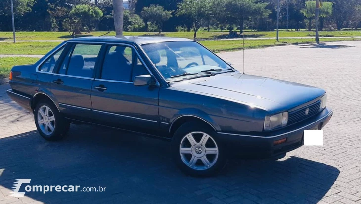 SANTANA 2.0 GLS 8V