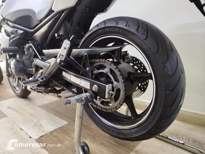XJ6 N 600 cc