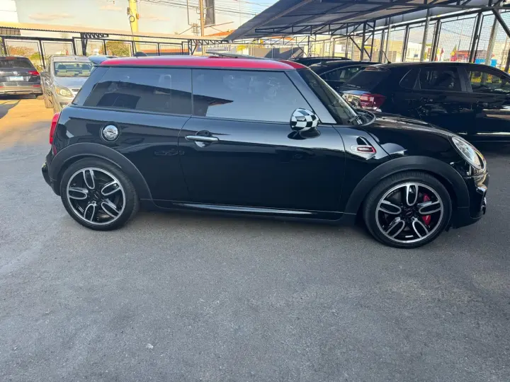 John Cooper Works 2.0 16V TURBO AUTOMÁTICO