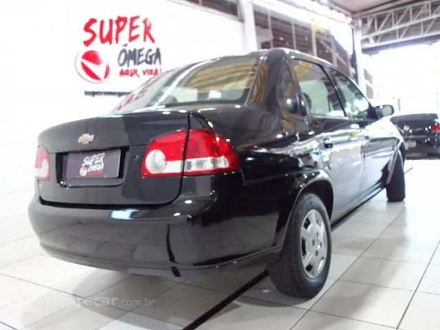 CLASSIC - 1.0 MPFI LS 8V 4P MANUAL
