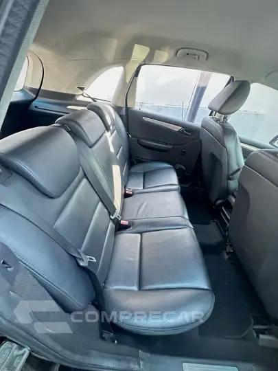 B 180 1.7 4P AUTOMÁTICO