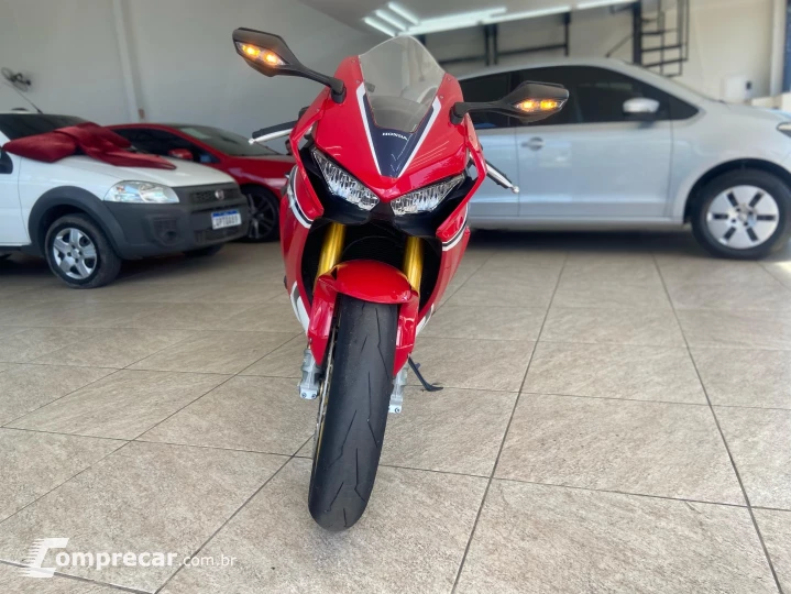 CBR 1000 RR FIREBLADE SP