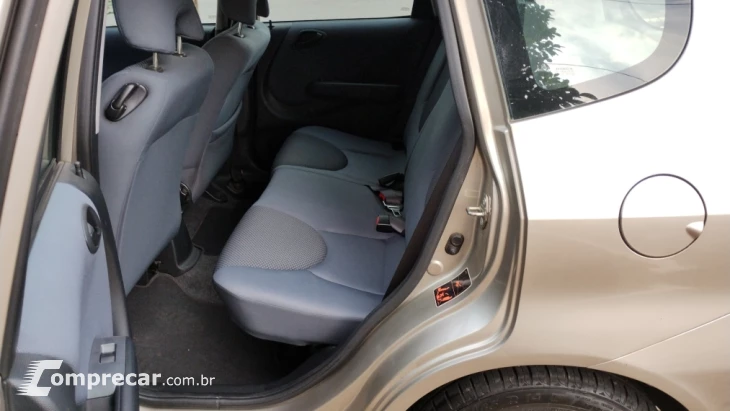 FIT 1.4 LX 8V