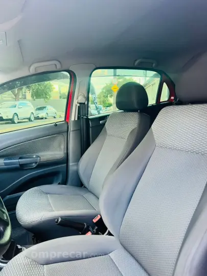 Gol (novo) 1.0 Mi Total Flex 8V 4p