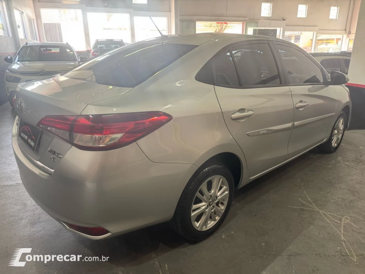 YARIS 1.5 16V Sedan XL