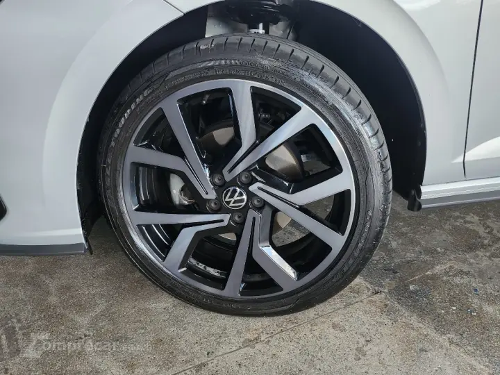 VIRTUS 1.4 250 TSI EXCLUSIVE AUTOMÁTICO