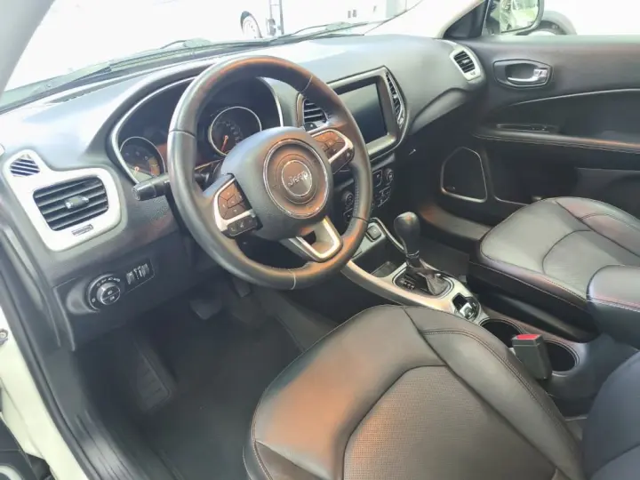 COMPASS LONGITUDE 2.0 4x2 Flex 16V Aut.