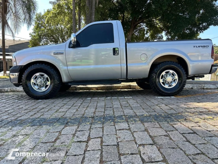 F-250 XLT 4.2 180cv CD TB Diesel