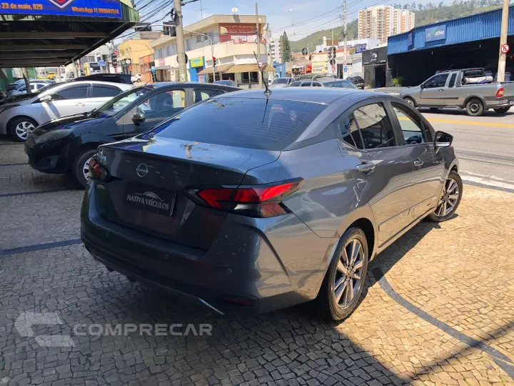 Versa 1.6 16V Flex Advance Xtronic