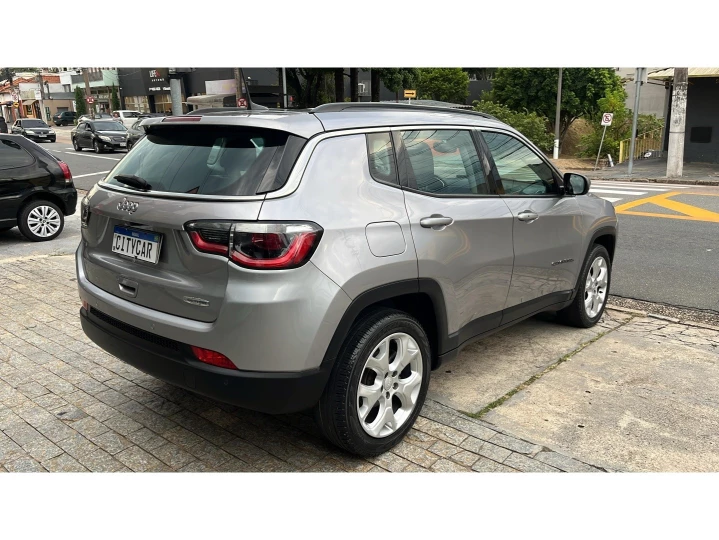 COMPASS 2.0 16V FLEX LONGITUDE AUTOMÁTICO