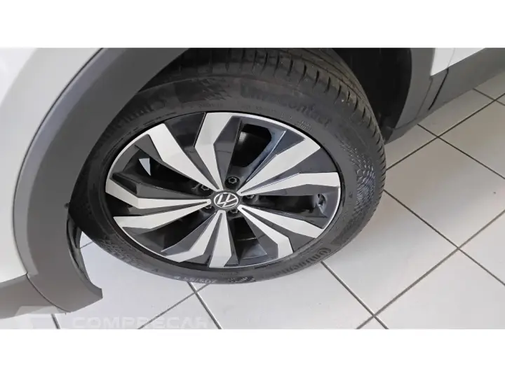 T-CROSS 1.0 200 TSI TOTAL FLEX AUTOMÁTICO