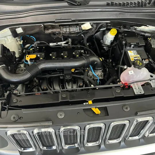 Renegade Sport 1.8 4x2 Flex 16V Aut.