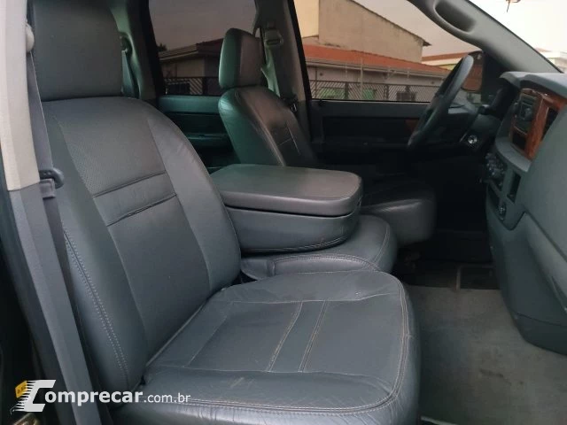 RAM - 5.7 2500 ST 4X2 CD V8 4P AUTOMÁTICO