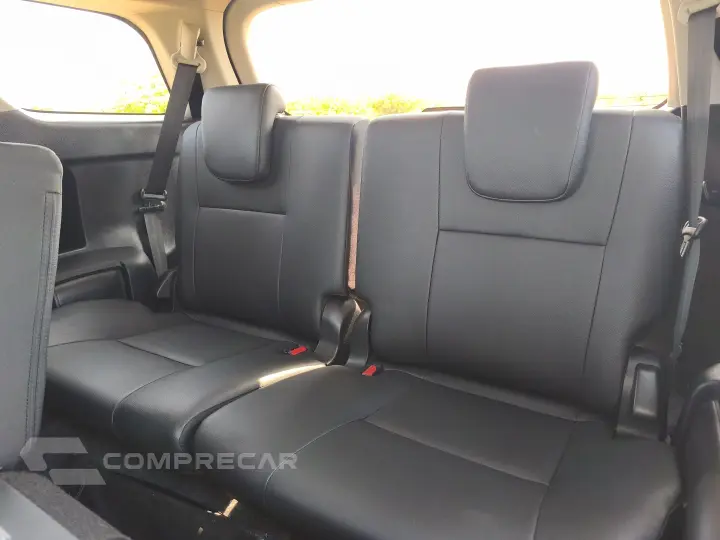 HILUX SW4 2.8 D-4D TURBO DIESEL SRX 4X4 AUTOMÁTICO