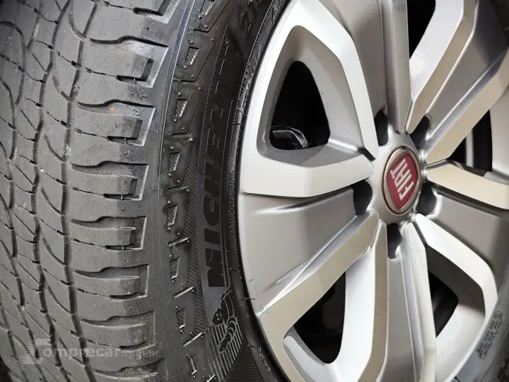 TORO 1.8 16V EVO FLEX FREEDOM AT6