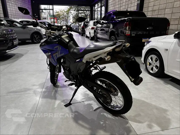 XTZ 250 LANDER 249CC