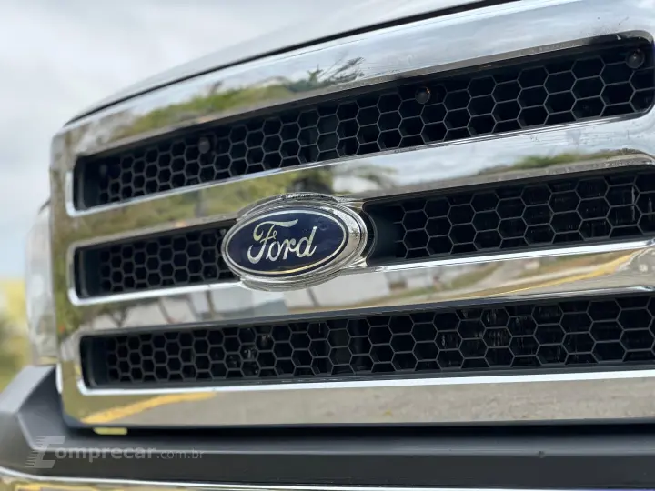 F-250 3.9 XL MAX POWER 4X2 CD DIESEL 4P MANUAL