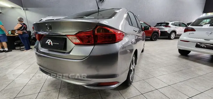 CITY Sedan LX 1.5 Flex 16V 4p Aut.